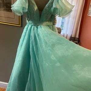 Pageant dress